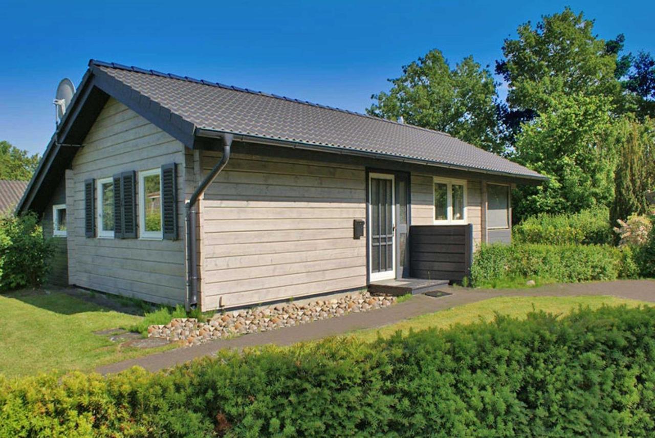 Blockhaus Mit Parkplatz Vor Der Ha Villa Damp Exterior photo